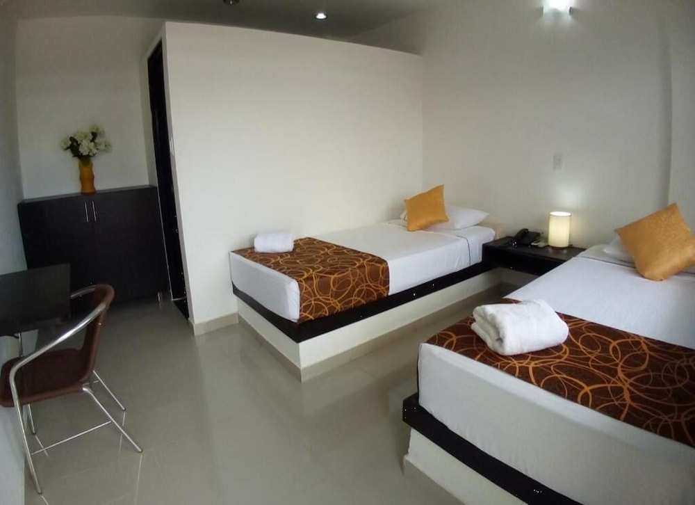 Standard Twin Room photo 1