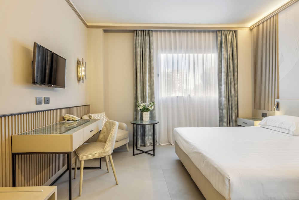 Exclusive Double Room, 1 King Bed - Photo 1
