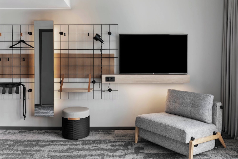 Room, 1 Double Bed thumbnail 6