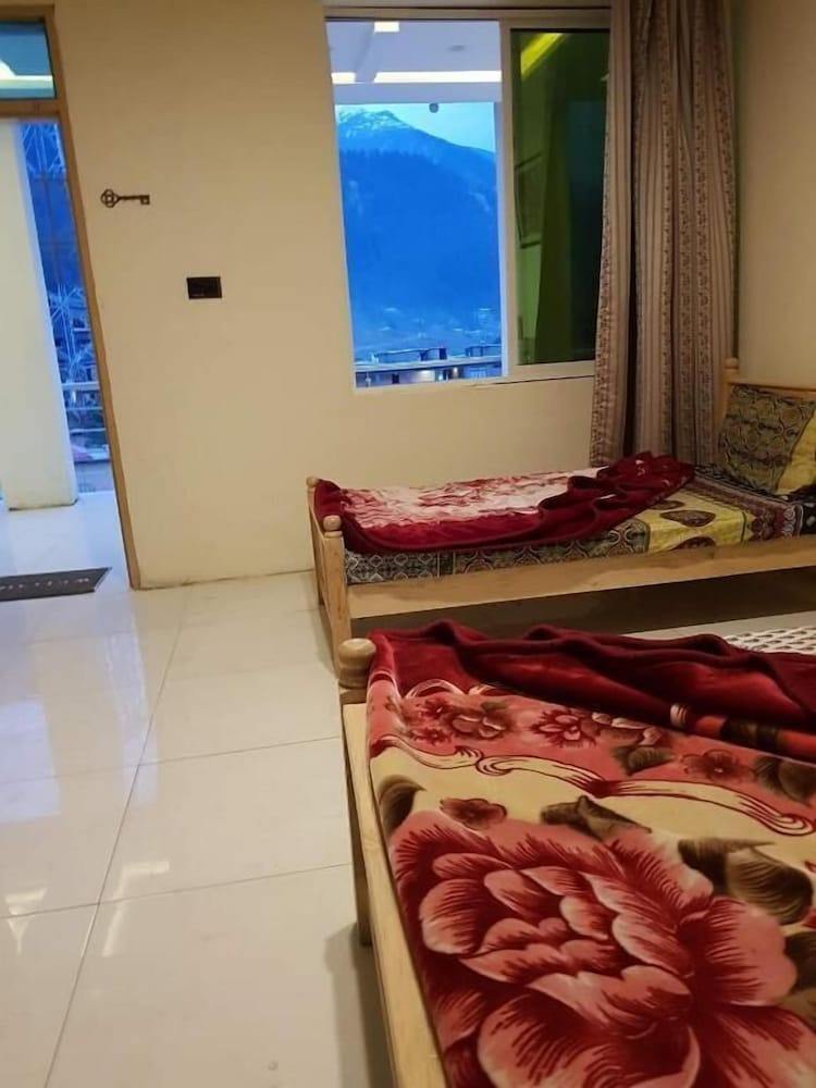 Deluxe Triple Room photo 2