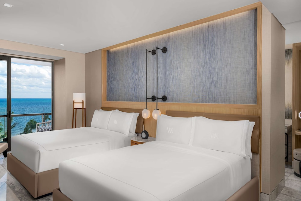 Suite, 2 Queen Beds, Oceanfront