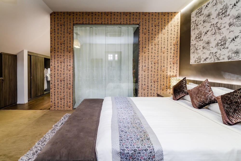 Executive Suite photo 2