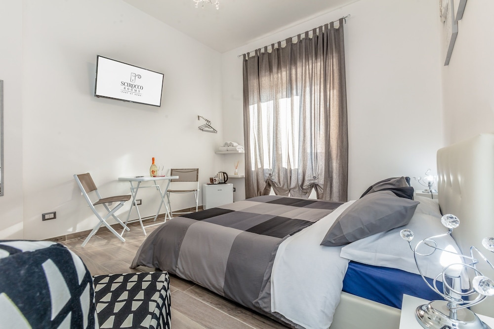Deluxe Room, Harbor View