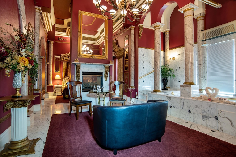 Room (The Palace)