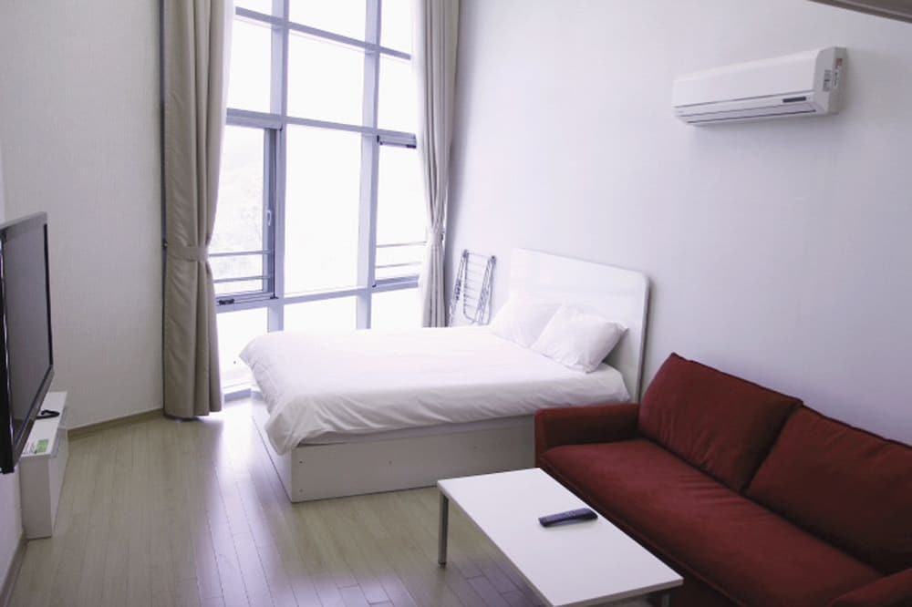 Family Duplex (25PY) photo 3
