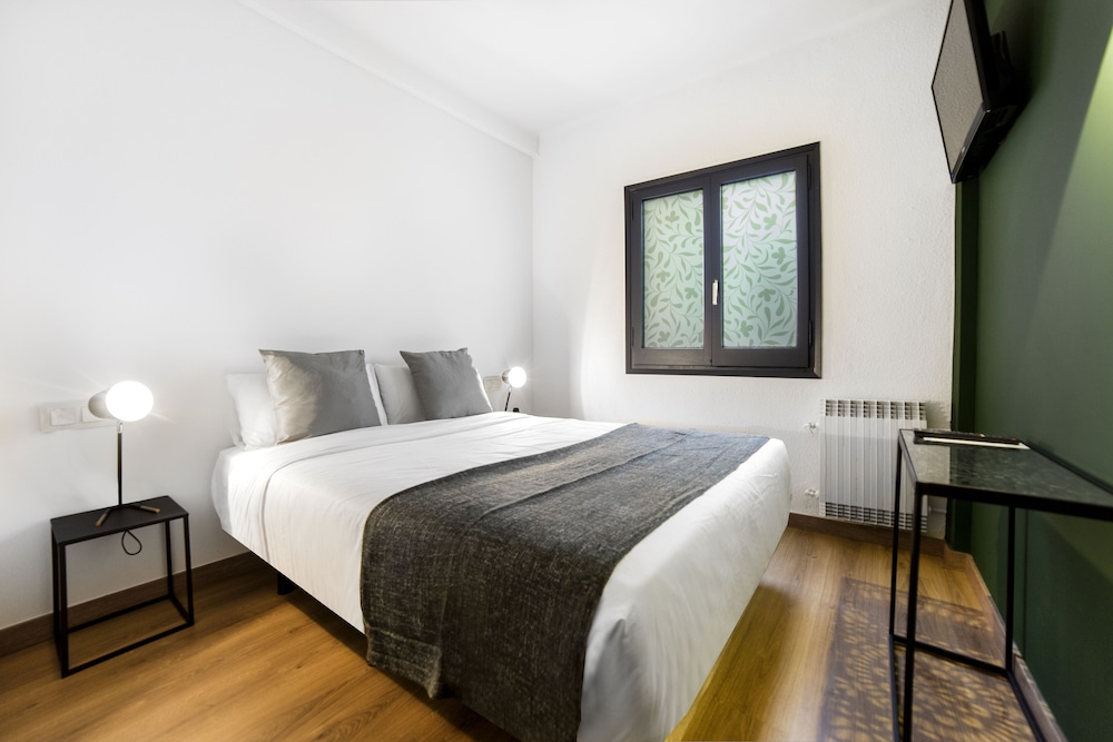 Economy Double Room photo 1