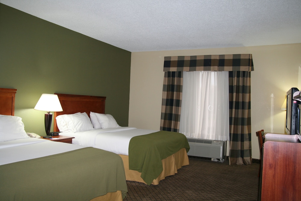 Standard Room, 2 Twin Beds - Photo 1
