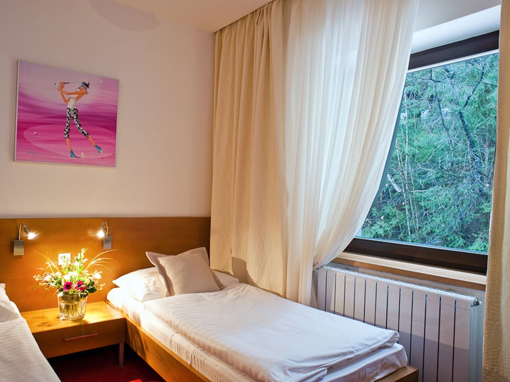 Standard Twin Room photo 1