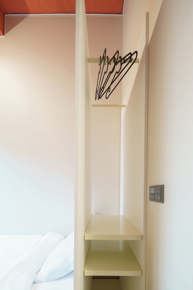 Superior Twin Room - Photo 6