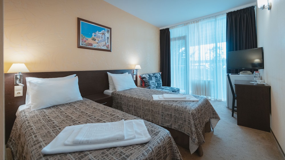 Comfort Double or Twin Room, Balcony photo 1