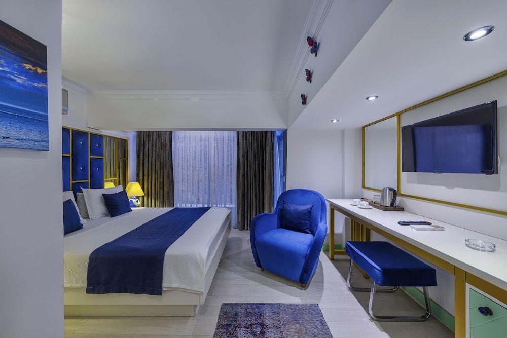 Deluxe Room, 1 Double Bed, Non Smoking, Mountain View photo 1