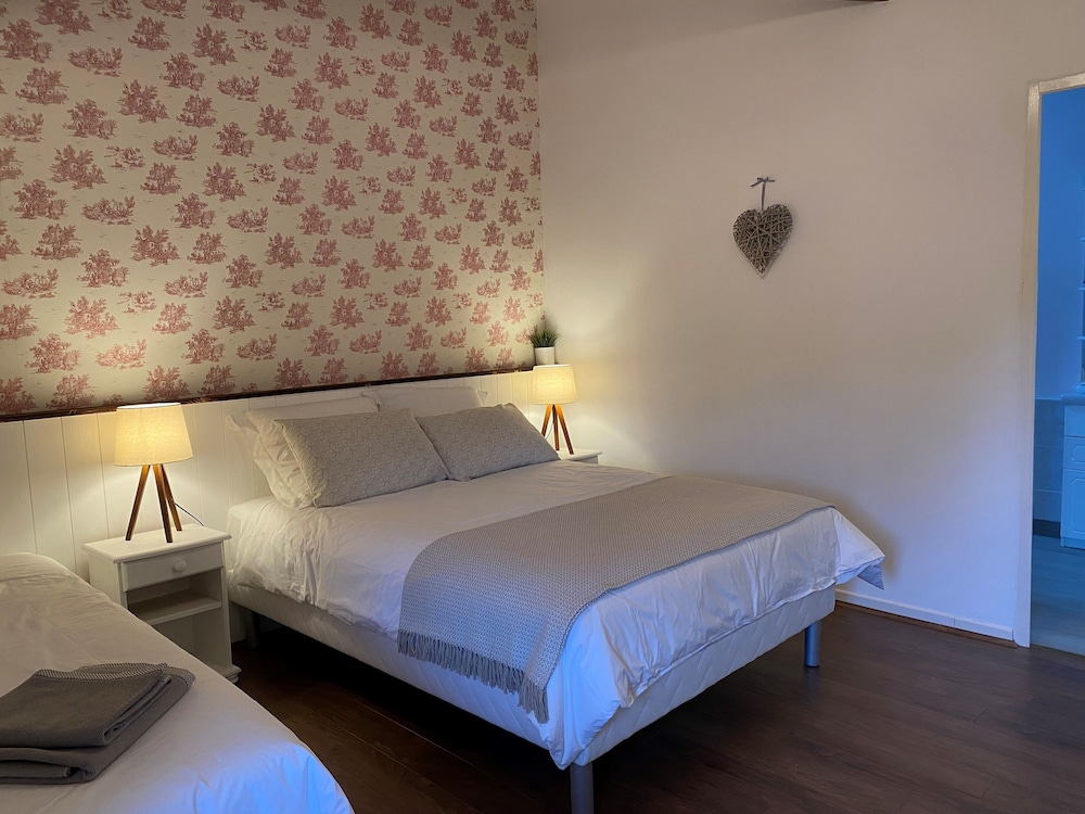 Twin Room (Rose) photo 3