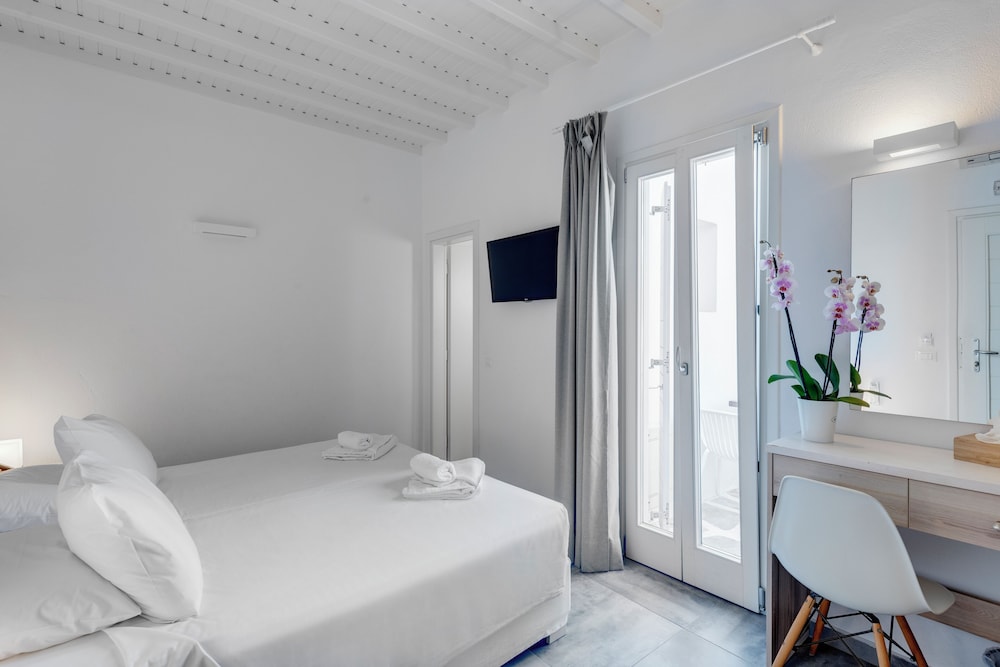 Classic Double or Twin Room photo 1