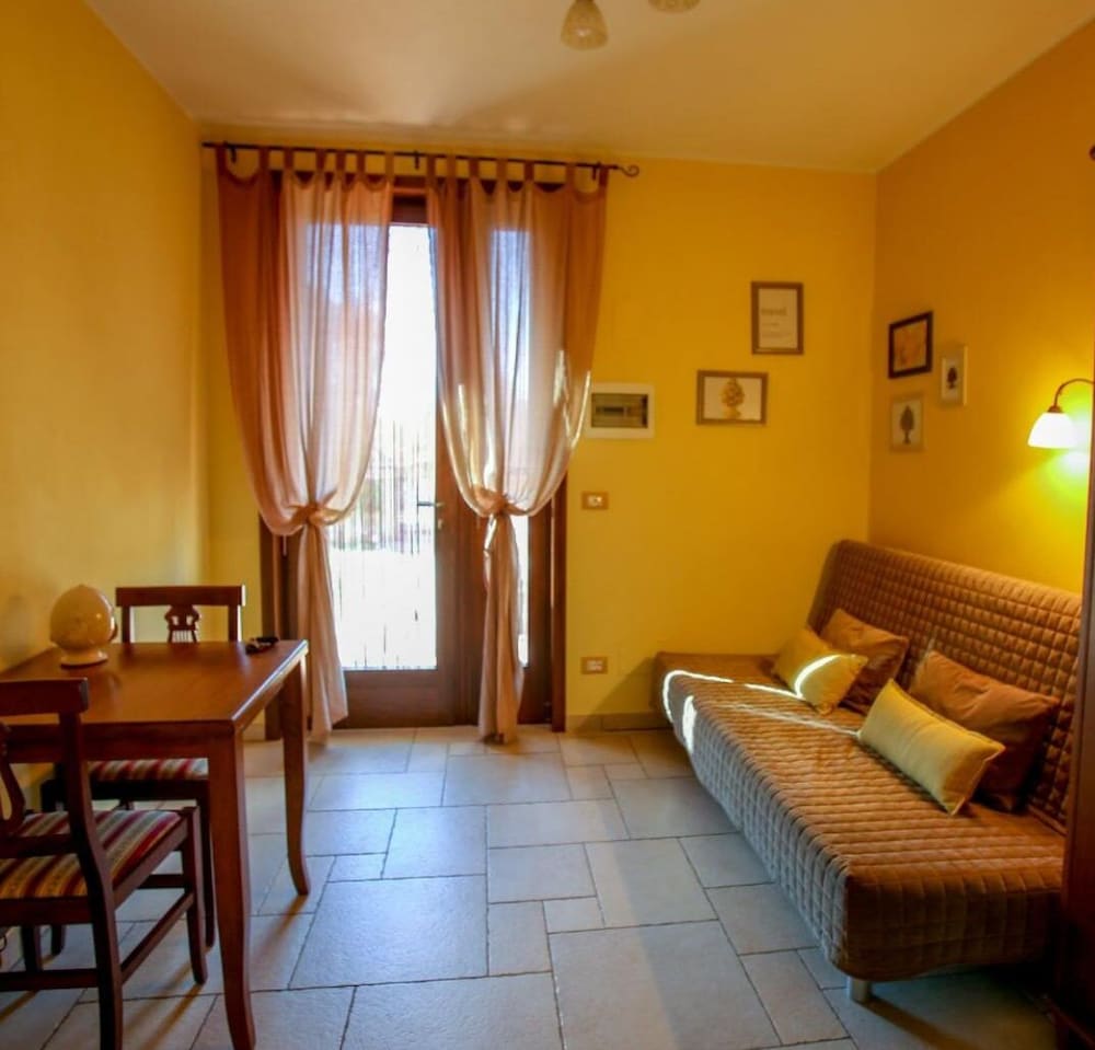 Villa photo 1