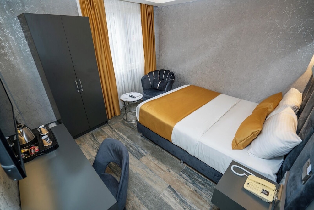Standard Double Room, 1 Double Bed, City View