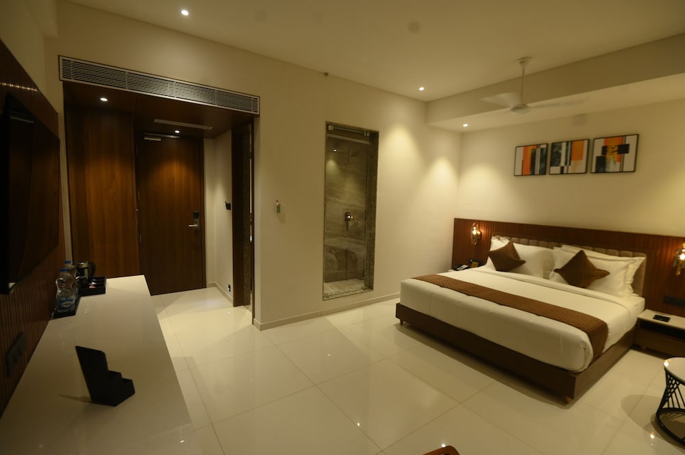 Comfort Room, City View photo 1