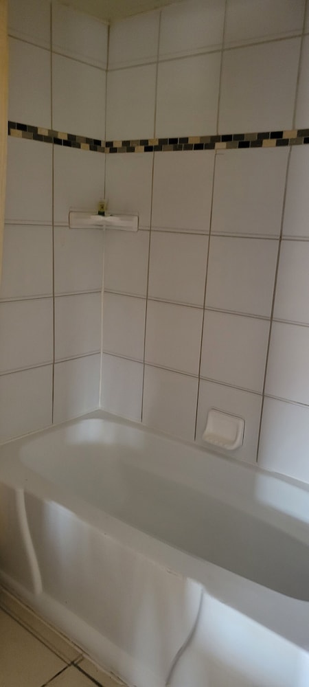 Deluxe Room, Non Smoking, Kitchen (Large) photo 3