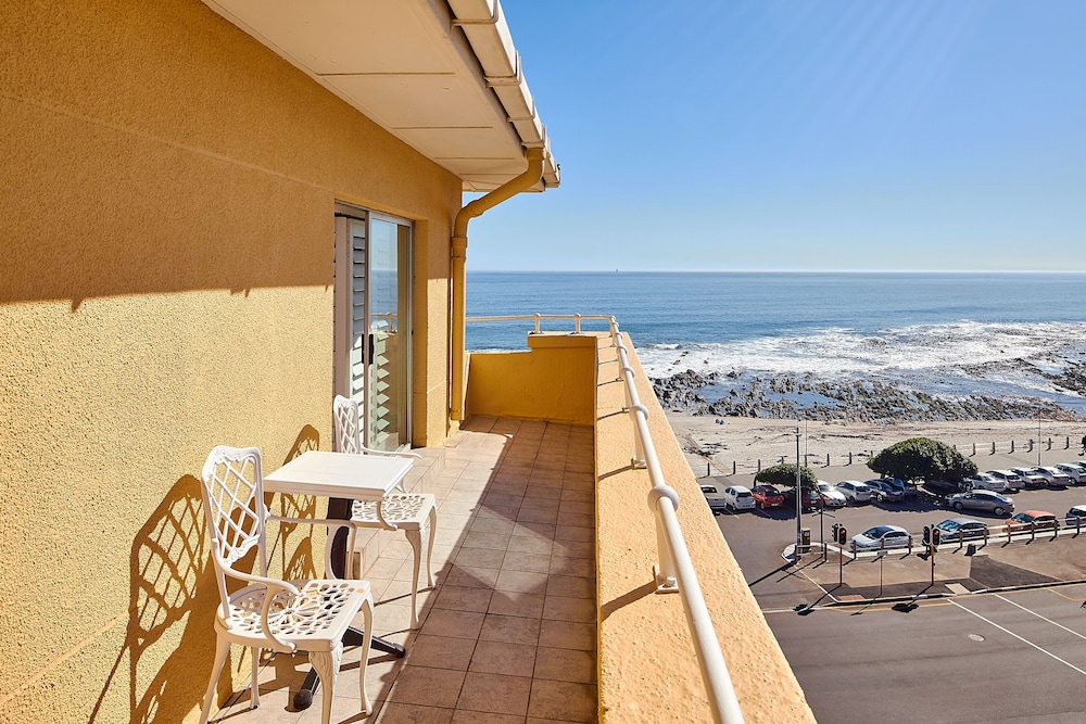Superior Apartment, 2 Bedrooms, Balcony, Sea View - Photo 13