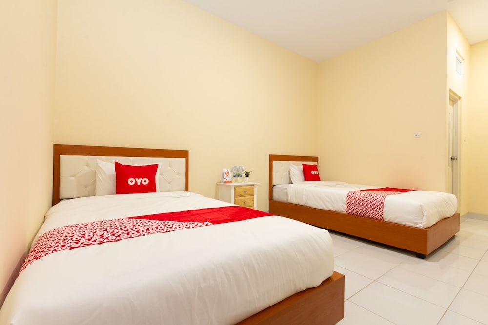 Deluxe Twin Room - Photo 1