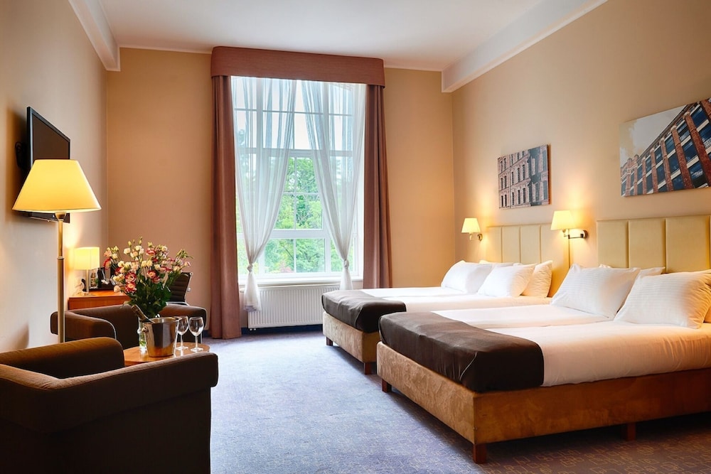 Premium Room, 1 Queen Bed photo 1