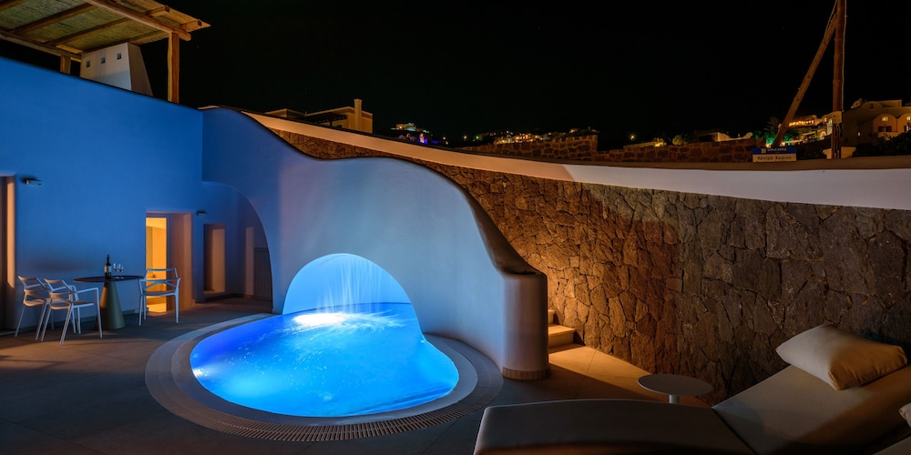 Cave Villa - Photo 30