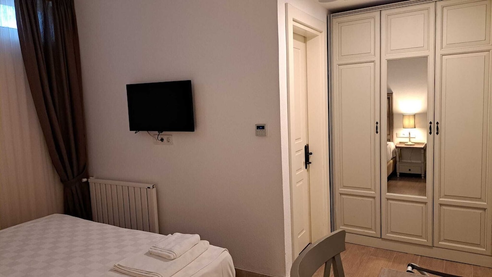 Economy Room photo 2