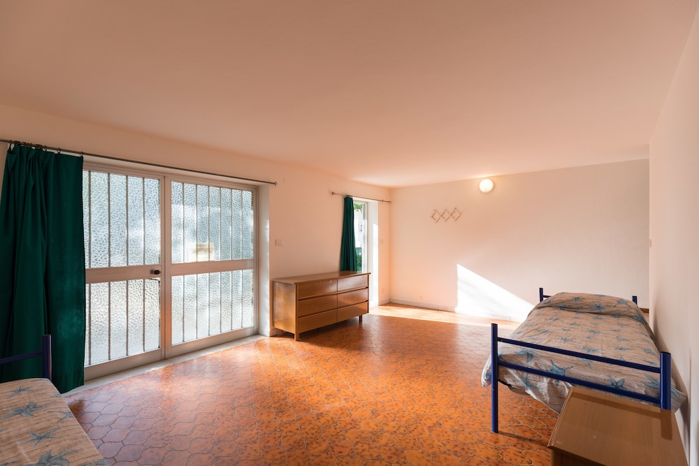 Apartment, 2 Bedrooms, Balcony, Garden View (35) photo 2
