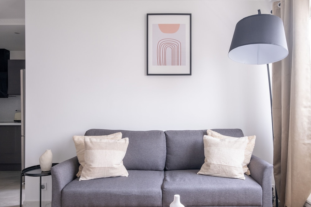 Apartment photo 2