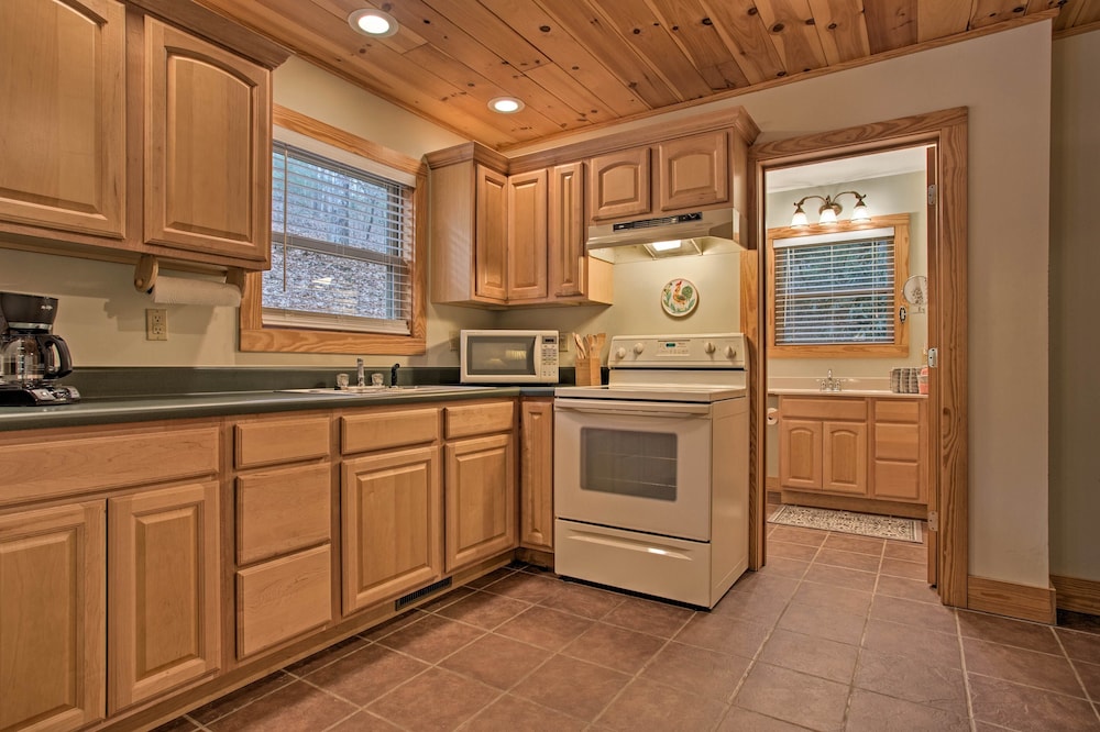 House (2 Bedrooms) photo 2