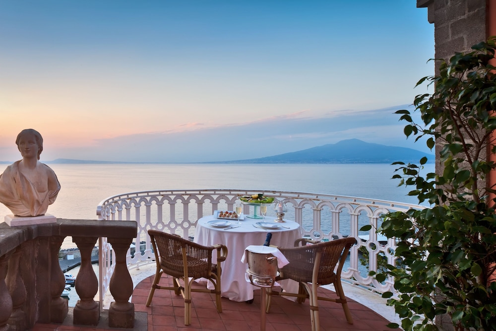 Junior Suite, Terrace, Sea View (Deluxe) - Photo 3