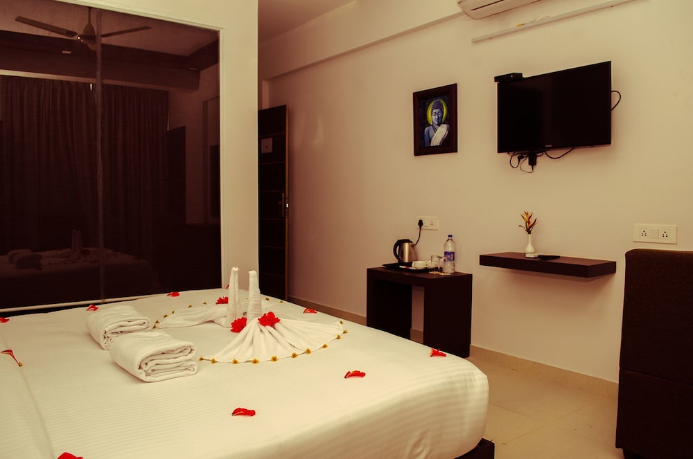 Super Deluxe Room - Photo 1