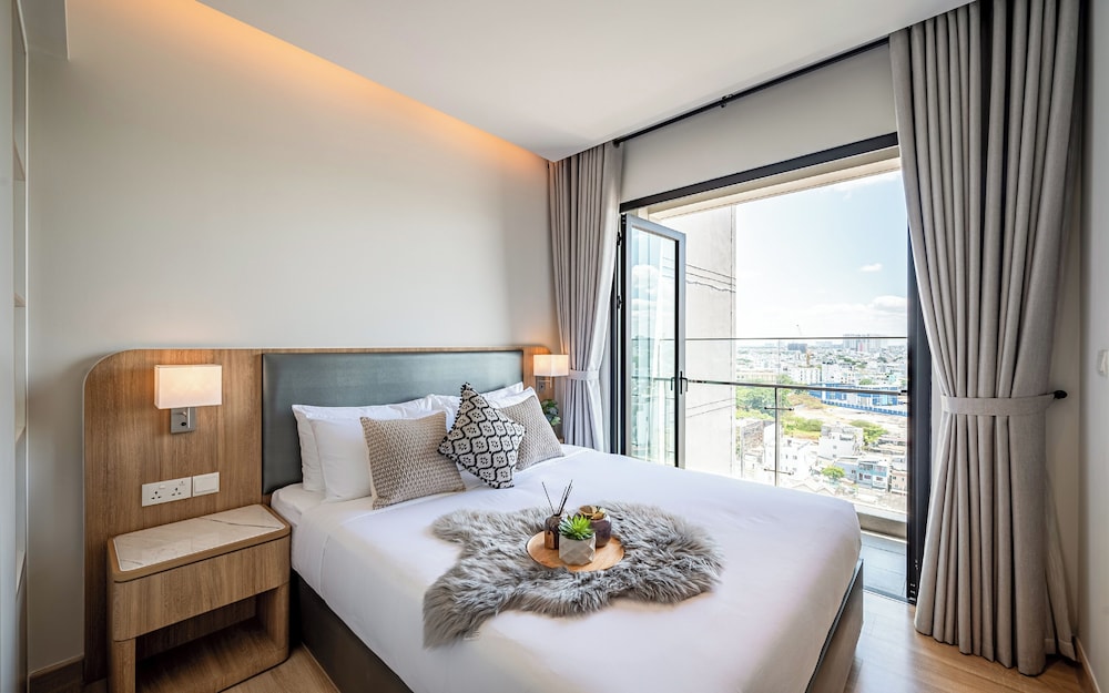 Panoramic Suite, 3 Bedrooms, City View, Executive Level