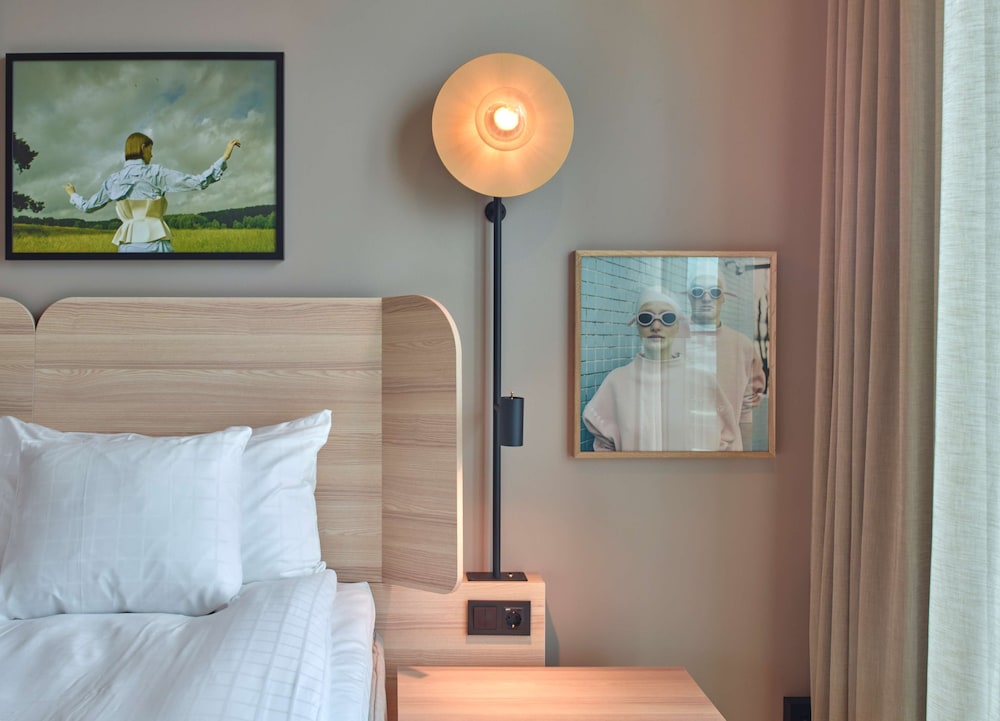 Room, 1 Double Bed - Photo 3