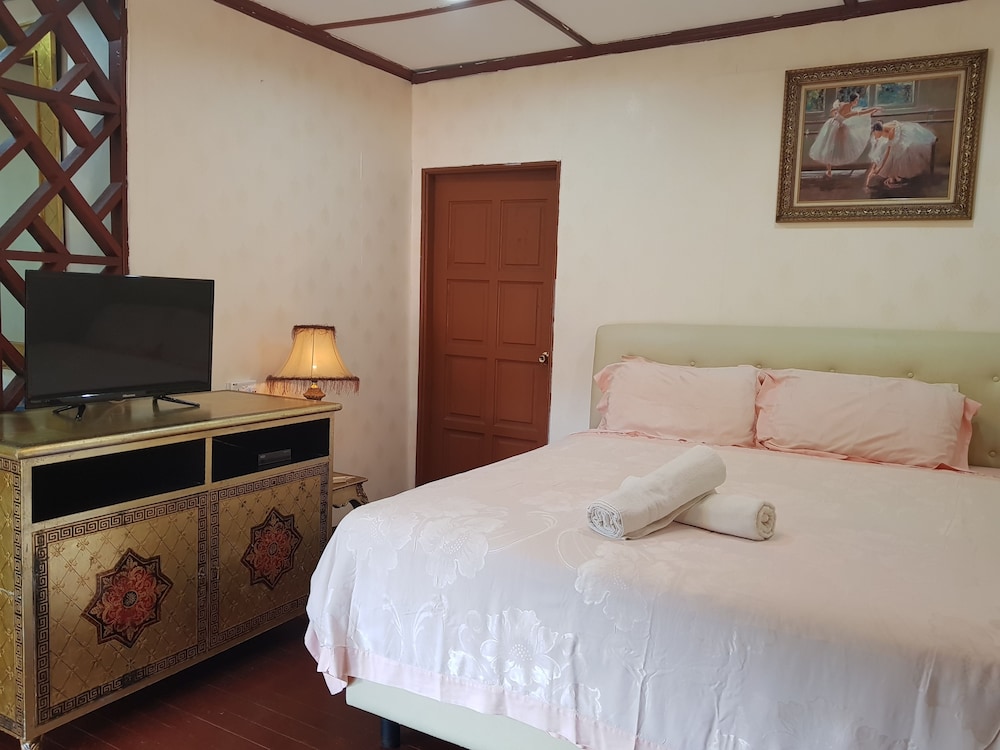Garden Villa with Full Board (Breakfast, Lunch and Dinner) - Triple photo 2