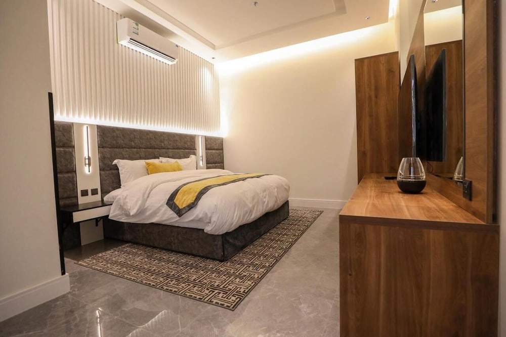 One-Bedroom With Balcony