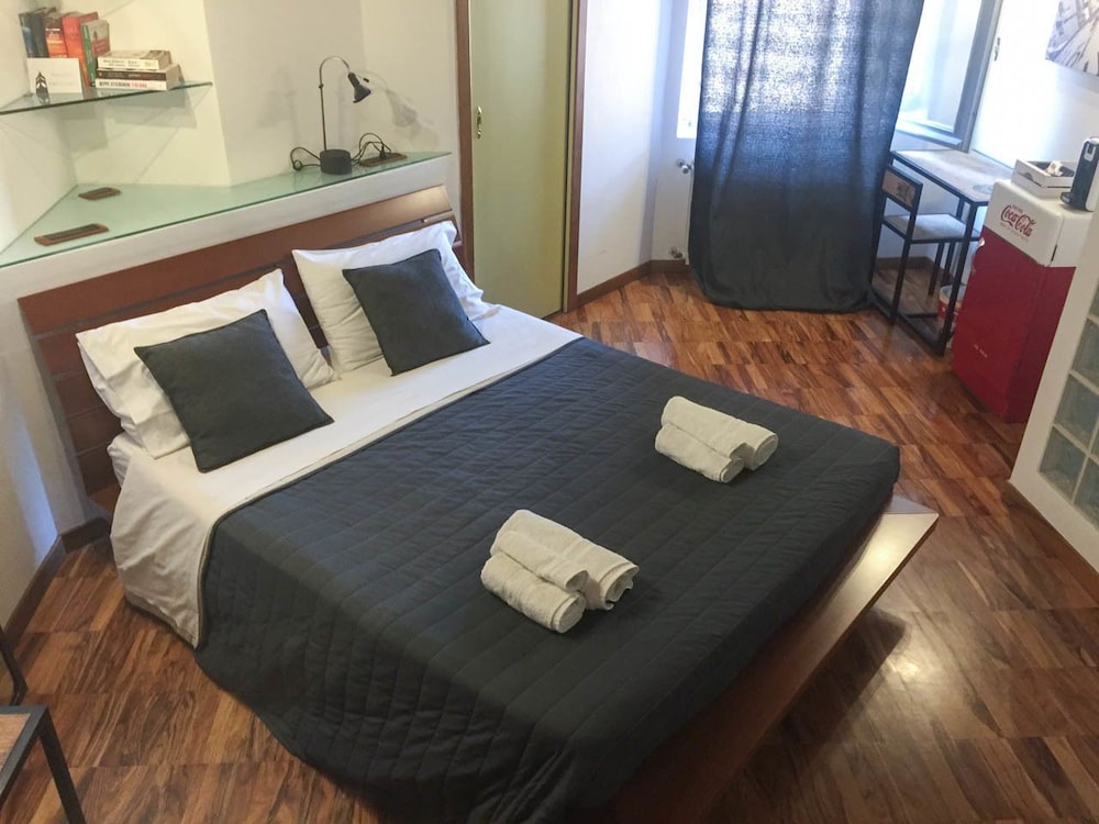 Classic Double Room, 1 Queen Bed, City View photo 1