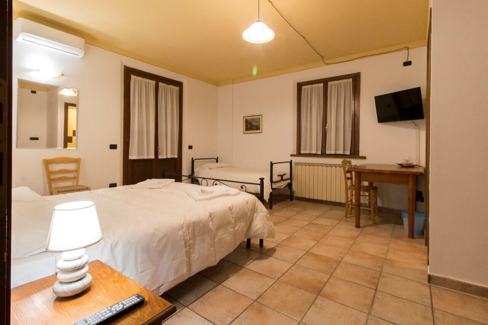Triple Room photo 1