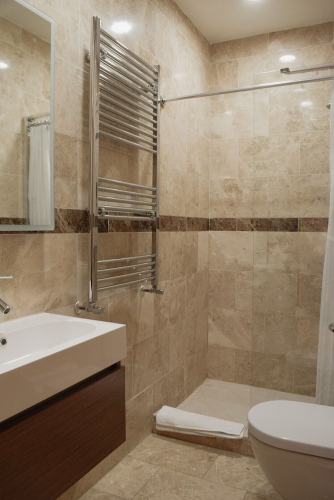 Executive Apartment photo 2
