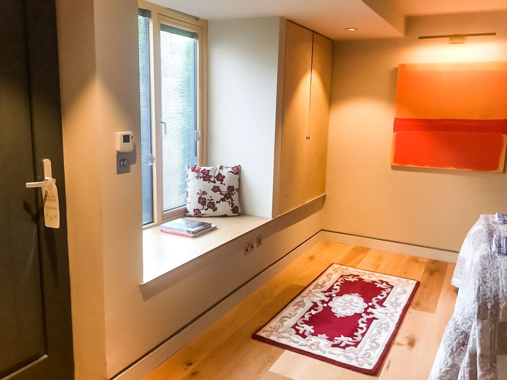 Deluxe Studio, 1 Double Bed, Non Smoking, Garden View photo 3