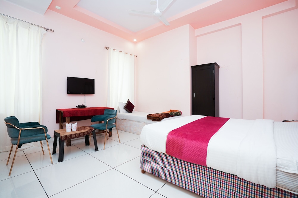 Superior Room - Photo 10