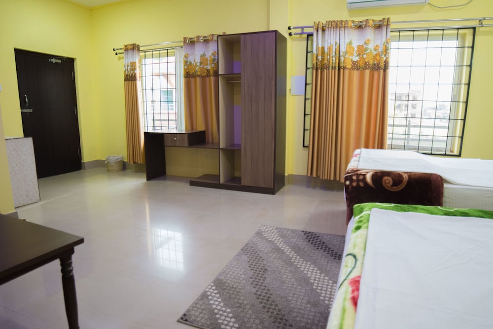 Deluxe Room, 2 Queen Beds, Garden View photo 3