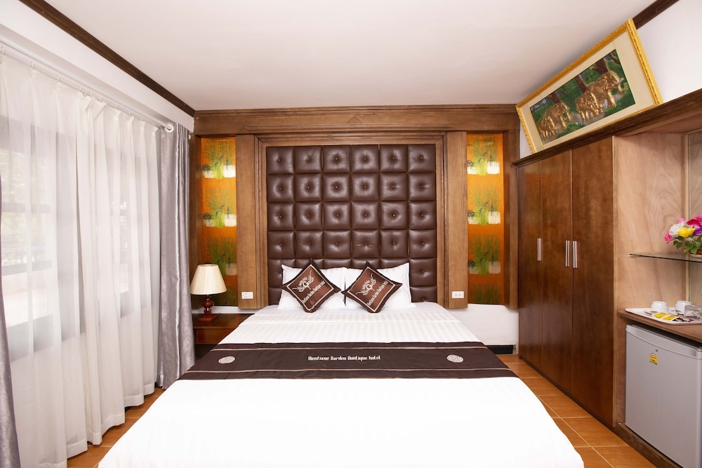 Deluxe Double Room Single Use photo 1