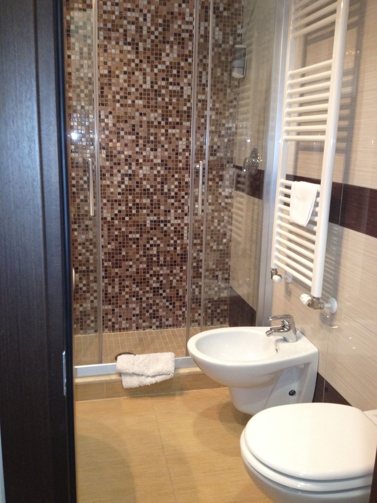 Standard Quadruple Room photo 3