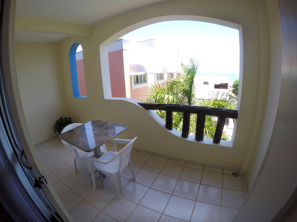 Family Apartment - Photo 14