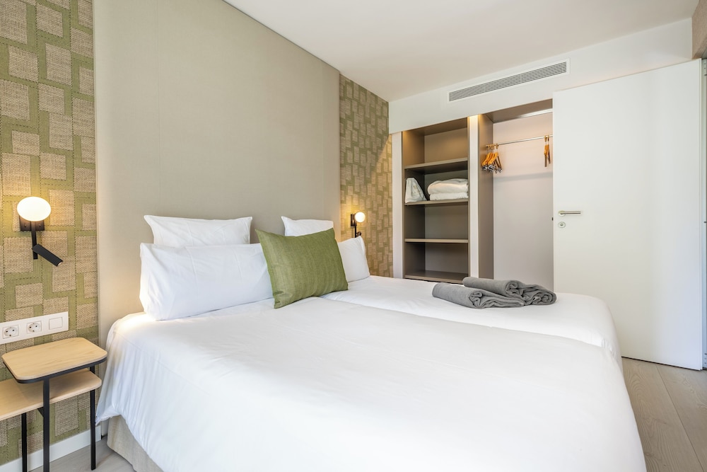 Club Apartment, Terrace, Annex Building (3 adults) - Photo 3