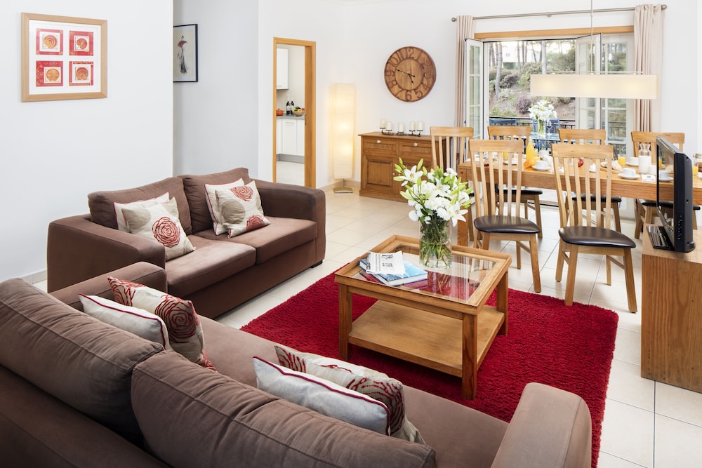 Standard Townhome, 3 Bedrooms, Garden Area - Photo 10