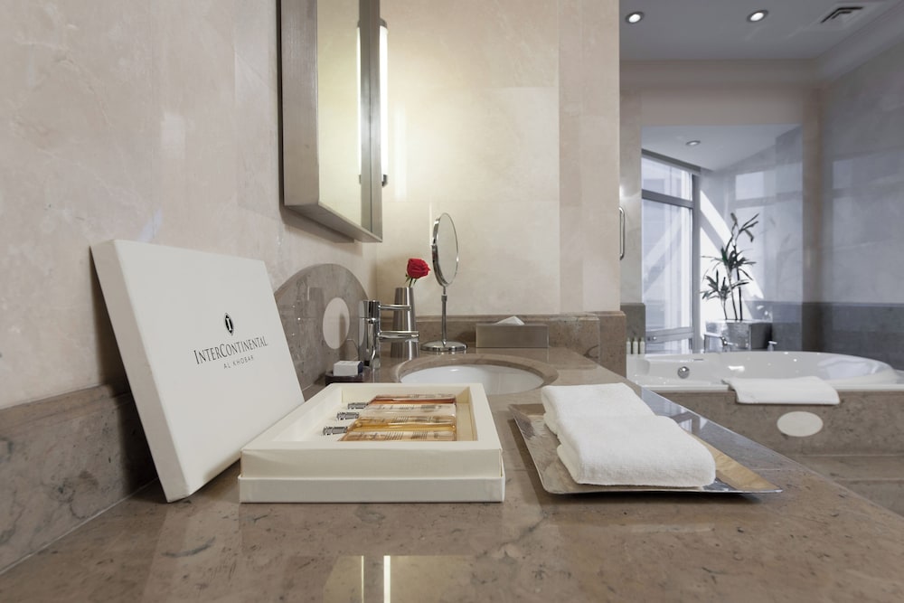 Suite, 1 Bedroom (Dining) - Photo 1