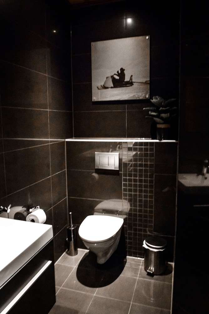 Apartment 4, Multiple Beds, Non Smoking photo 2