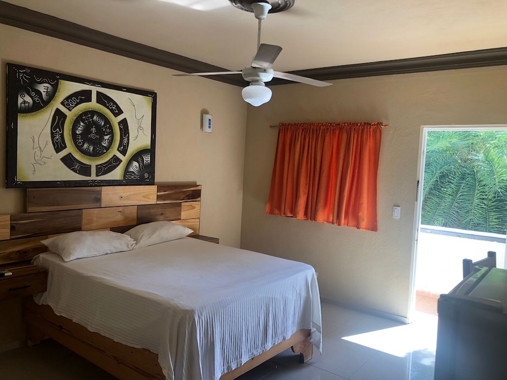 Comfort Room photo 1
