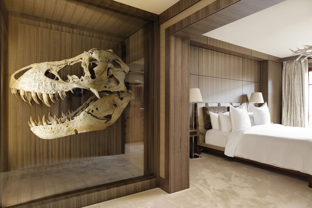 Room, 4 Bedrooms (Avanti Residence)